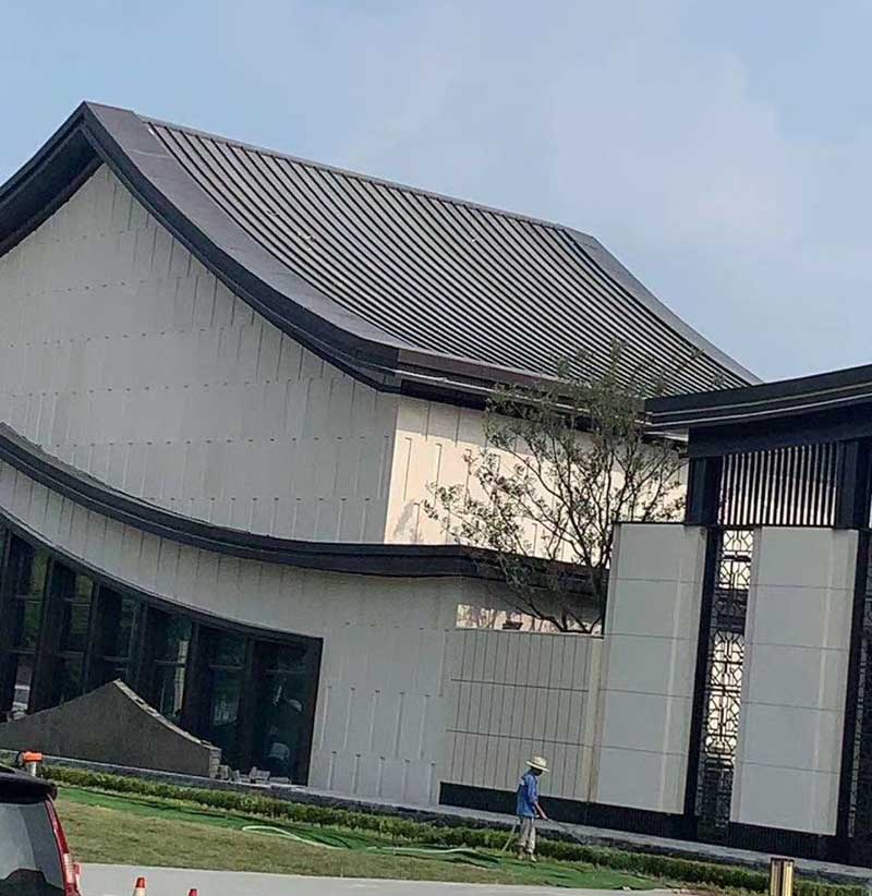 曲靖金属屋面板的常见类型有哪些？